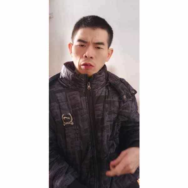 33岁岁四川单身帅哥 - 阿坝吉缘网