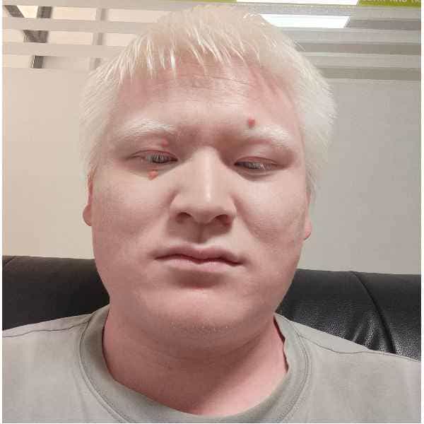 30岁岁安徽单身帅哥 - 阿坝吉缘网