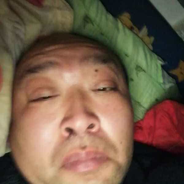 35岁岁湖北单身帅哥 - 阿坝吉缘网