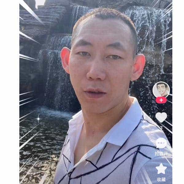 33岁岁内蒙古单身帅哥 - 阿坝吉缘网