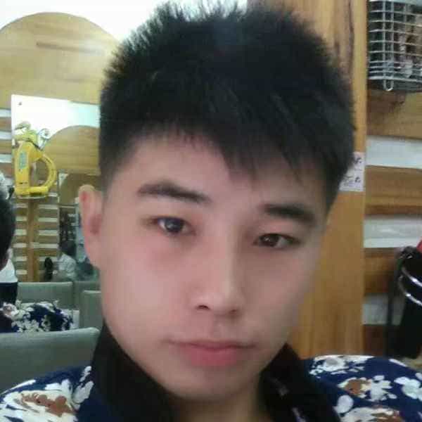 32岁岁湖北单身帅哥 - 阿坝吉缘网