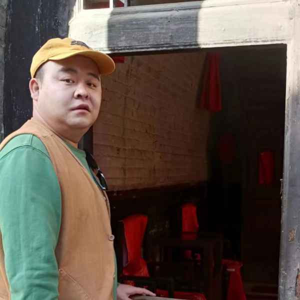 35岁岁陕西单身帅哥 - 阿坝吉缘网