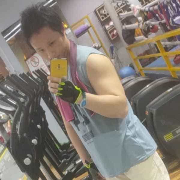 37岁岁广东单身帅哥 - 阿坝吉缘网
