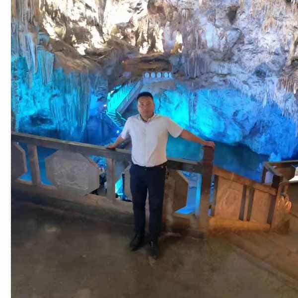 35岁岁云南单身帅哥 - 阿坝吉缘网