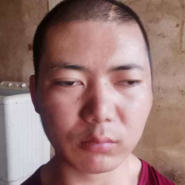 35岁岁云南单身帅哥 - 阿坝吉缘网