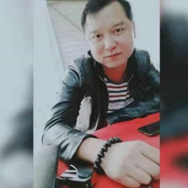40岁岁湖南单身帅哥 - 阿坝吉缘网