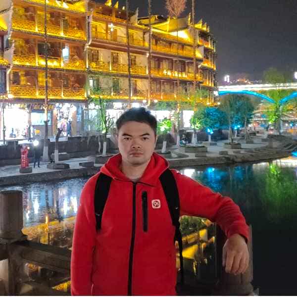 39岁岁广东单身帅哥 - 阿坝吉缘网