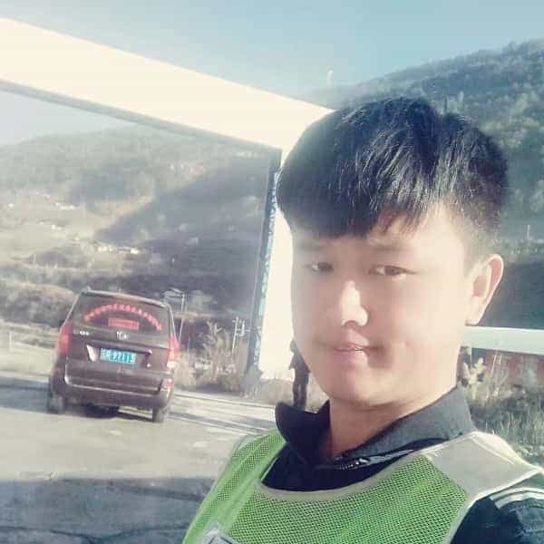 29岁岁云南单身帅哥 - 阿坝吉缘网