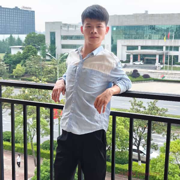 29岁岁湖南单身帅哥 - 阿坝吉缘网