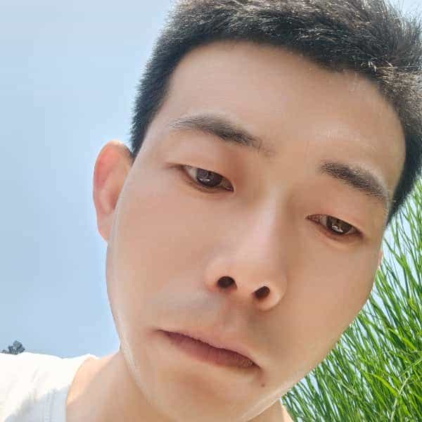 31岁岁陕西单身帅哥 - 阿坝吉缘网