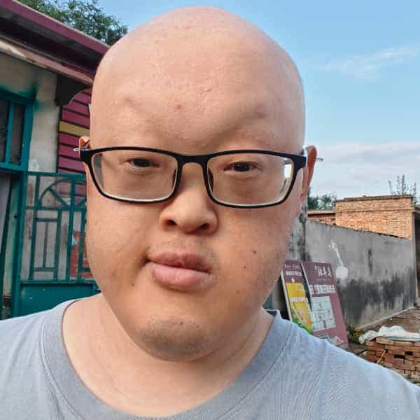 28岁岁山东单身帅哥 - 阿坝吉缘网