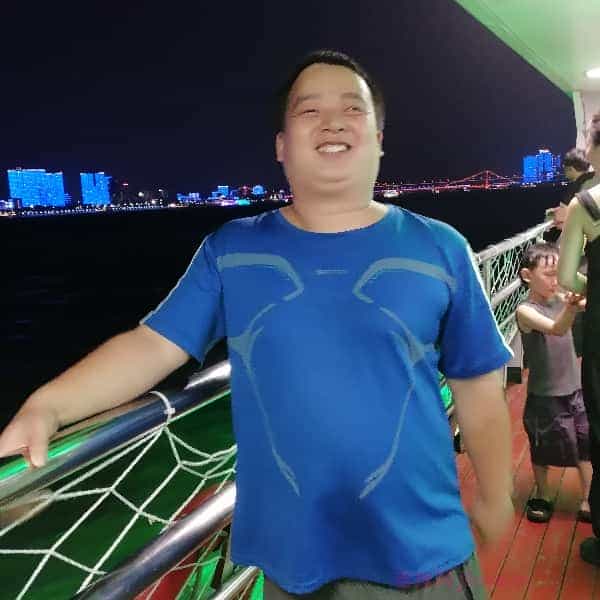 31岁岁湖北单身帅哥 - 阿坝吉缘网
